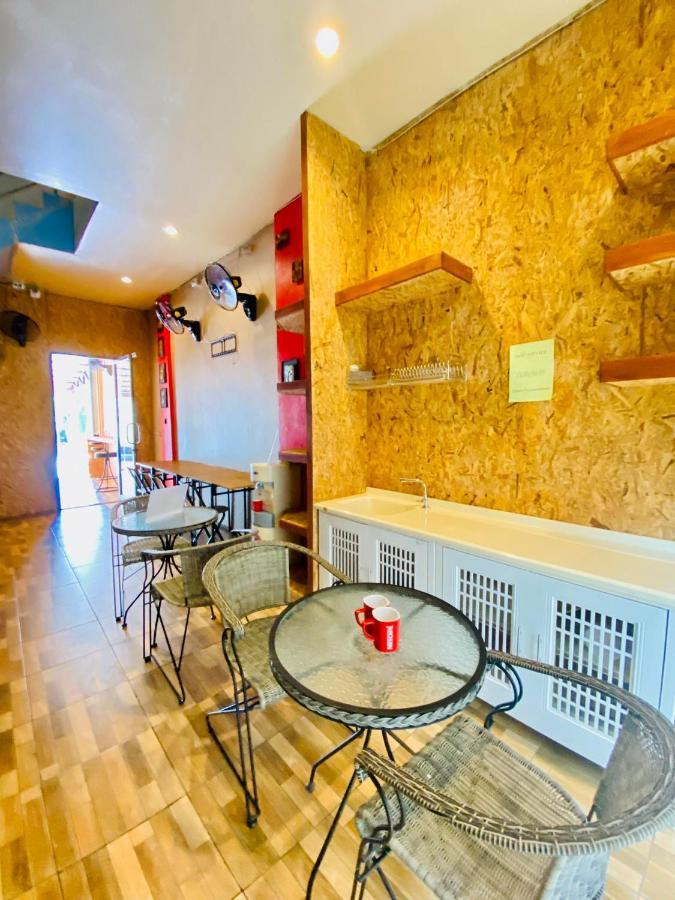Patong Frutta Hostel מראה חיצוני תמונה